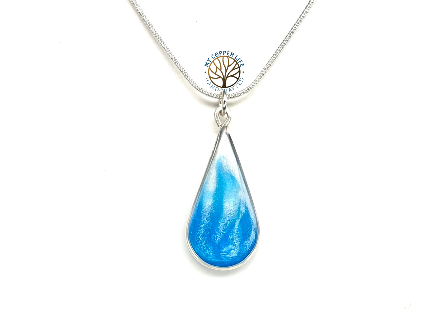 Silver Plated Copper Wire Resin Pendant